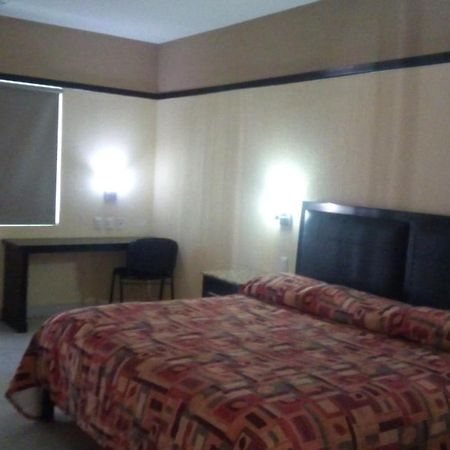 Jalyd Inn Irapuato Exterior foto